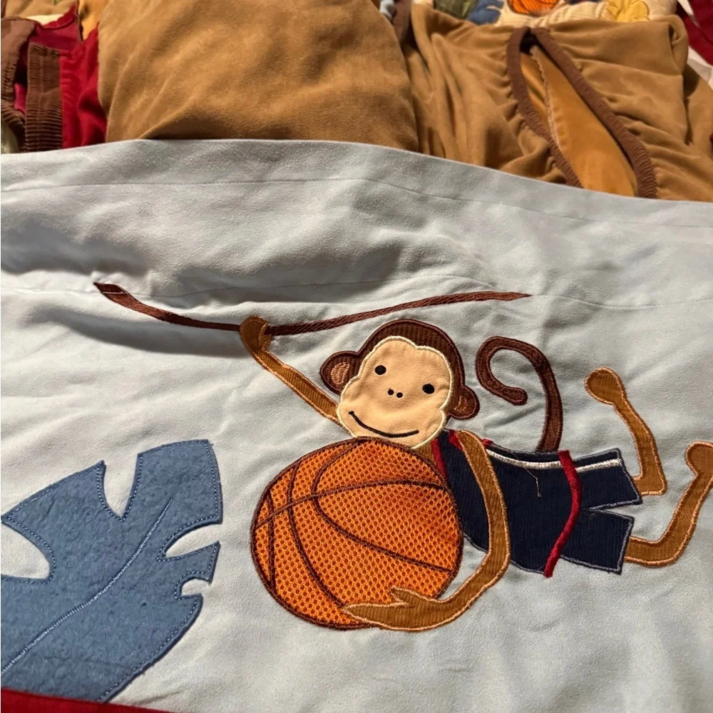 Lambs& Ivy Jungle & Sports 4 Piece Set Themed Baby Crib Quilt Comforter Monkey